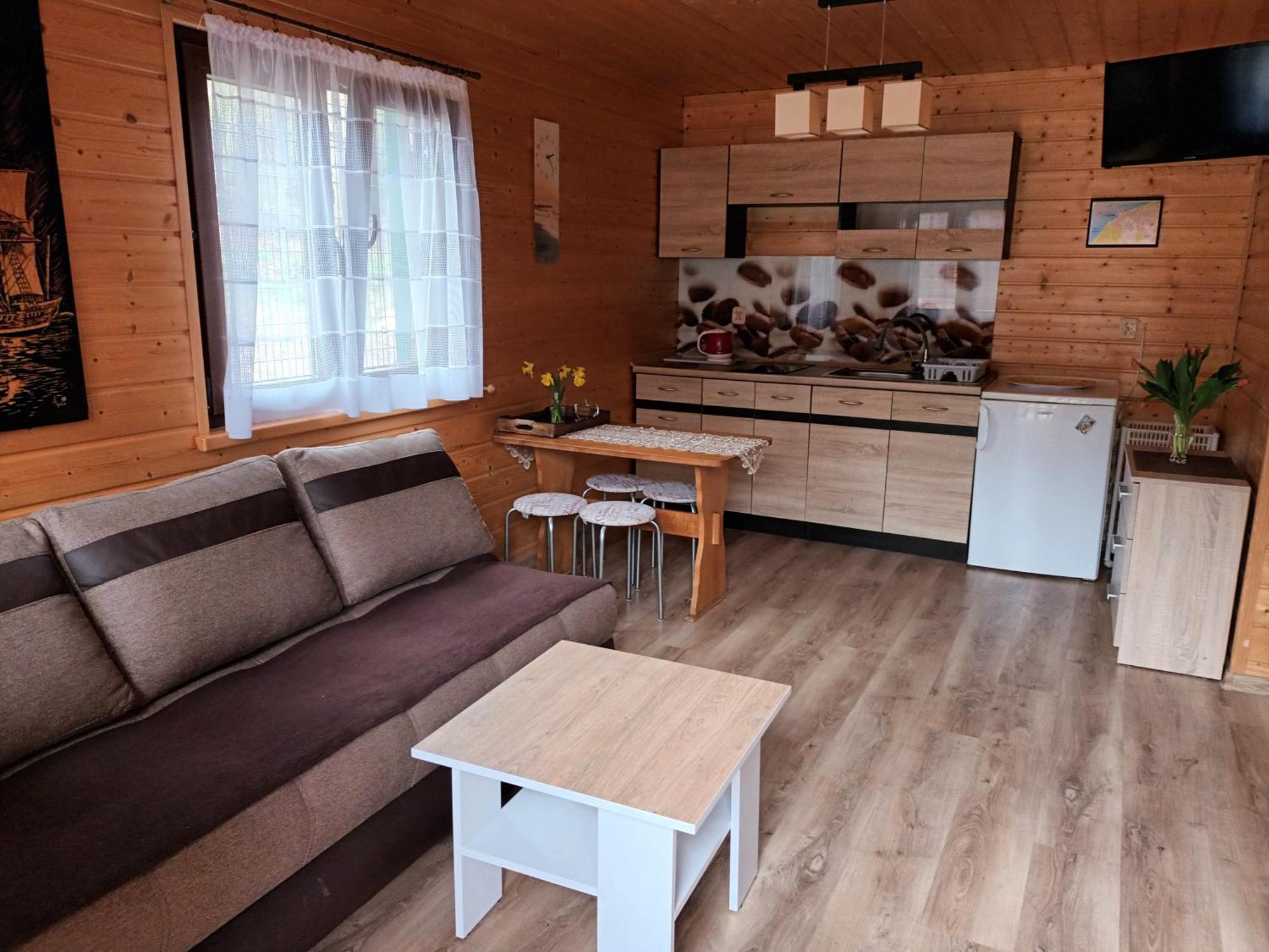Harnasiowa Chatka Jarosławiec Exterior foto