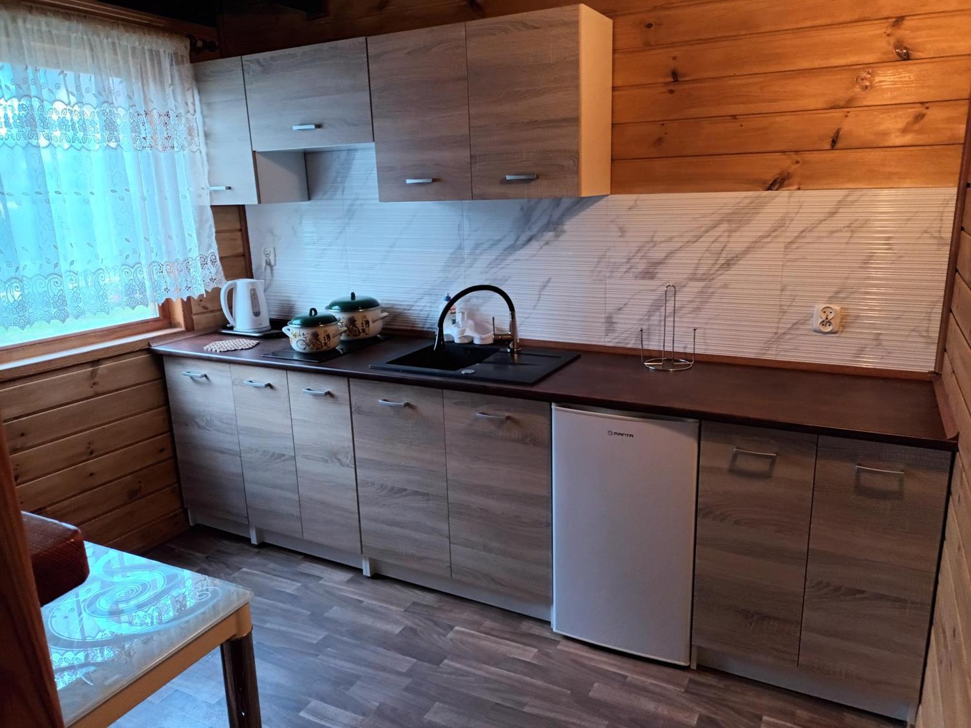 Harnasiowa Chatka Jarosławiec Exterior foto
